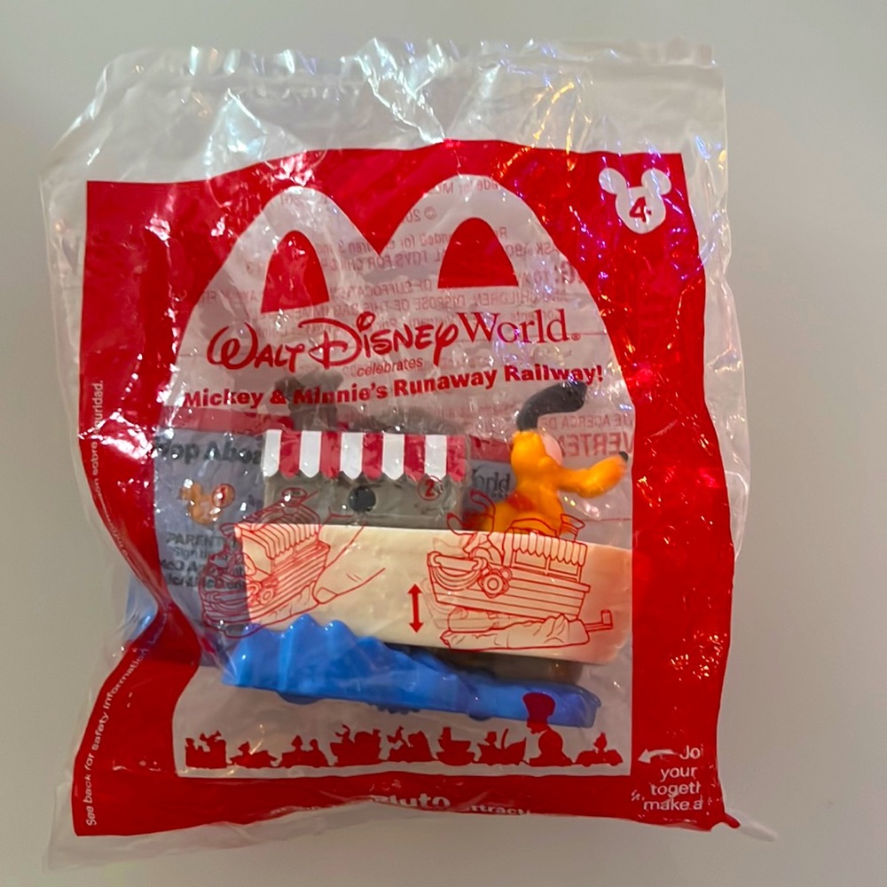 Disney- Walt Disney World Runaway Railway Toy | Pluto | Jungle Cruise